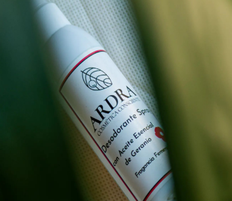 DESODORANTE SRAY CON ACEITE ESENCIAL DE GERANIO