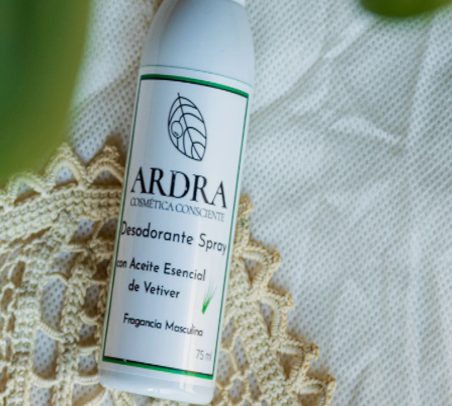 DESODORANTE SPRAY CON ACEITE ESENCIAL DE VETIVER